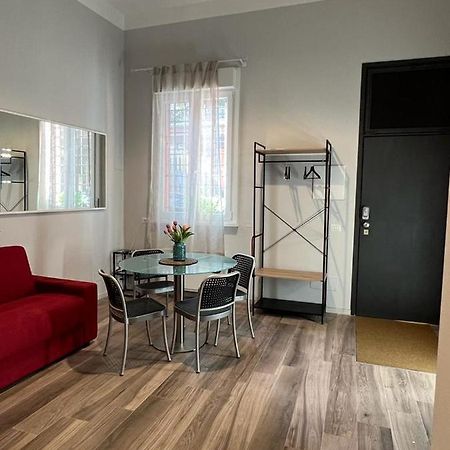 Fiori 3 Apartment Милано Екстериор снимка