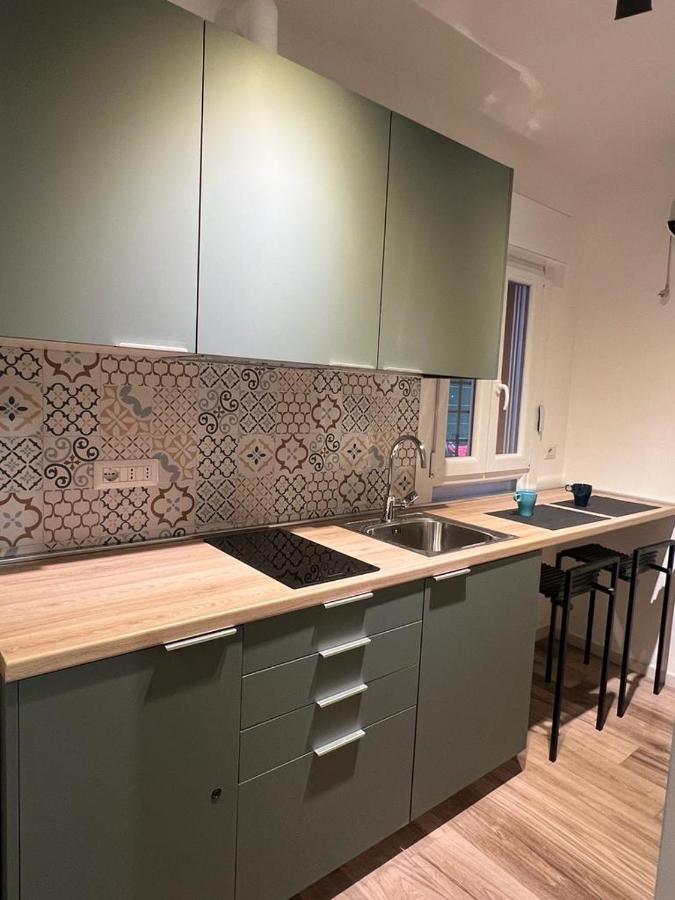 Fiori 3 Apartment Милано Екстериор снимка