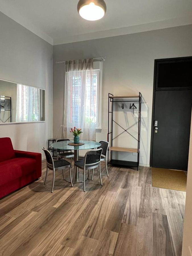Fiori 3 Apartment Милано Екстериор снимка