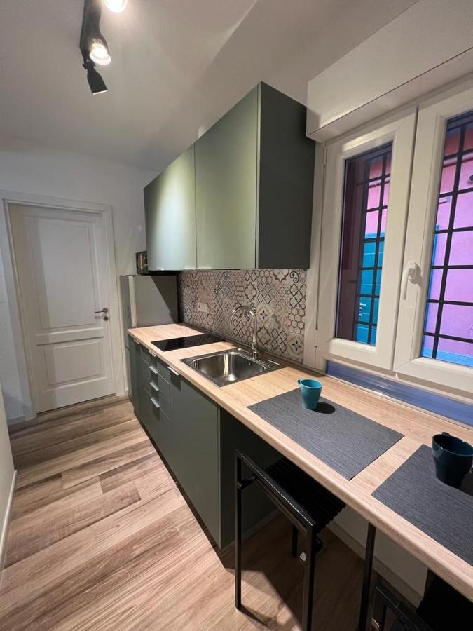 Fiori 3 Apartment Милано Екстериор снимка